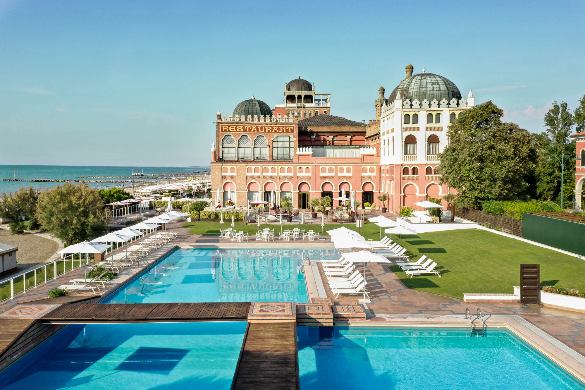 Hotel Excelsior - Visit Lido