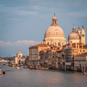 Tante occasioni per visitare il Lido di Venezia in primavera