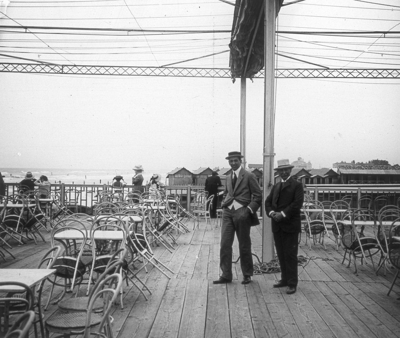Lungomare Marconi e Palazzo del Cinema
